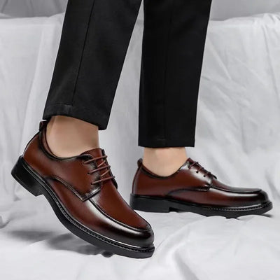 Social Shoe for Men New Dress Shoes Man Business Official 2024 Style Footwear Gentleman Cheap Liquidation Elegant and Classic 39
